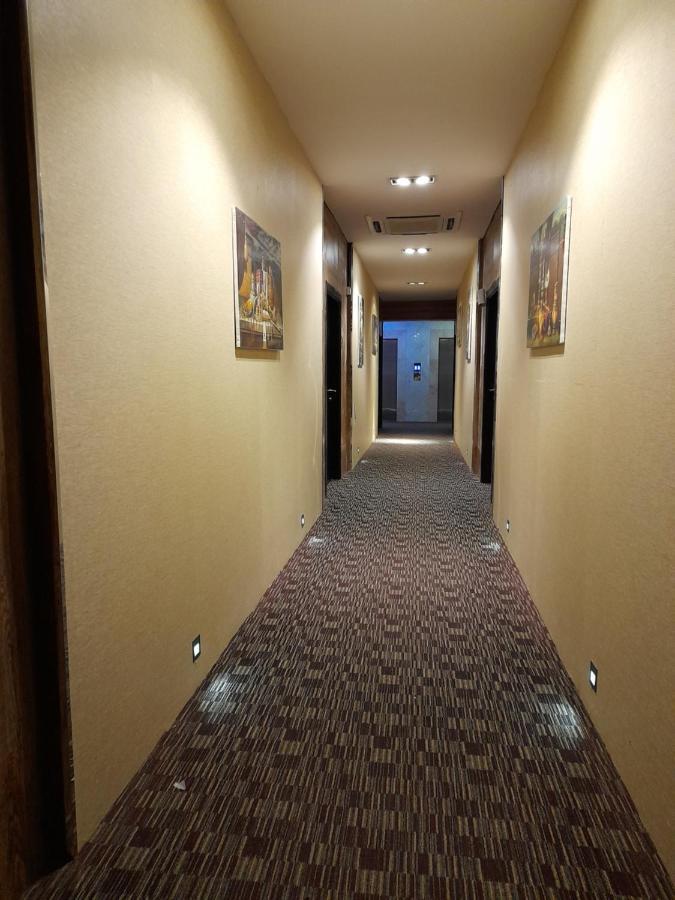 Eman House Aparthotel Salalah Bagian luar foto