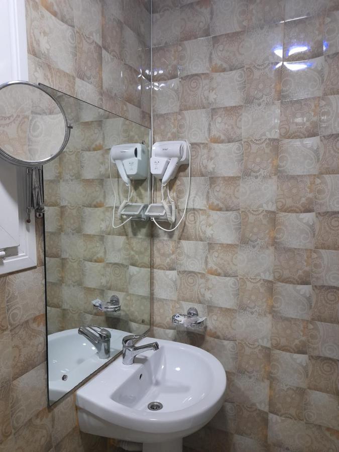 Eman House Aparthotel Salalah Bagian luar foto